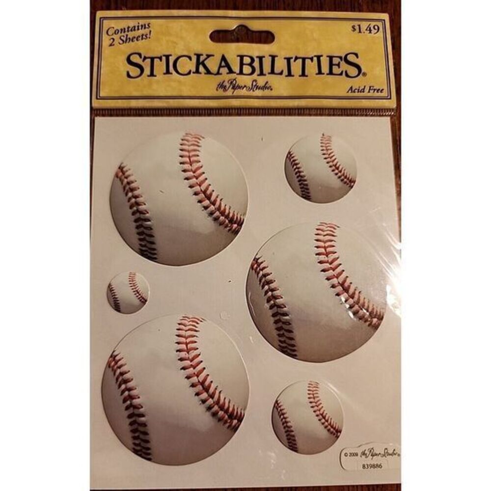 Baseballs‎